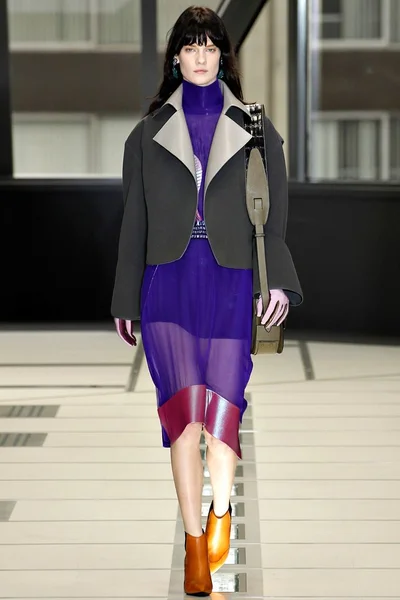 Look 5